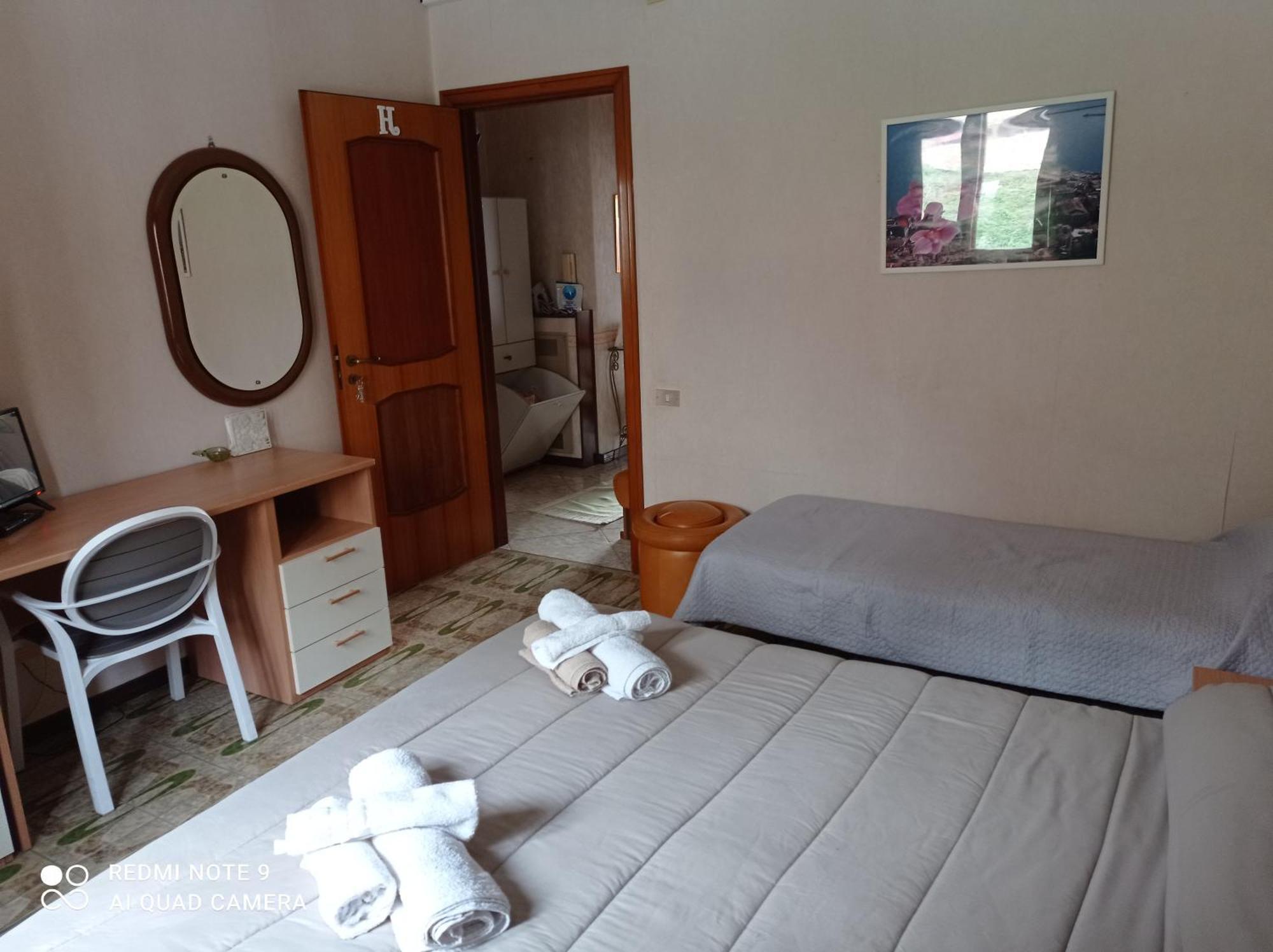 Triple Room,1166426120:JPEG